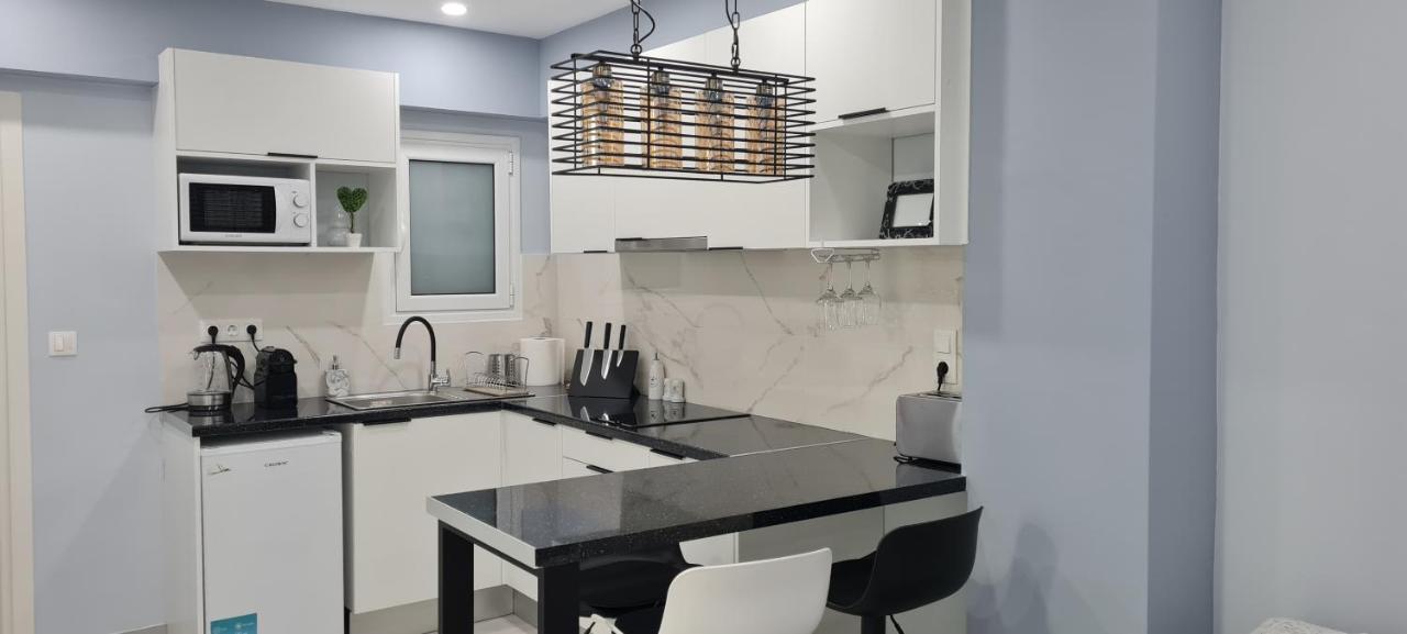 Cozy With Garden Near Town Center, Fully Renovated. 雅典